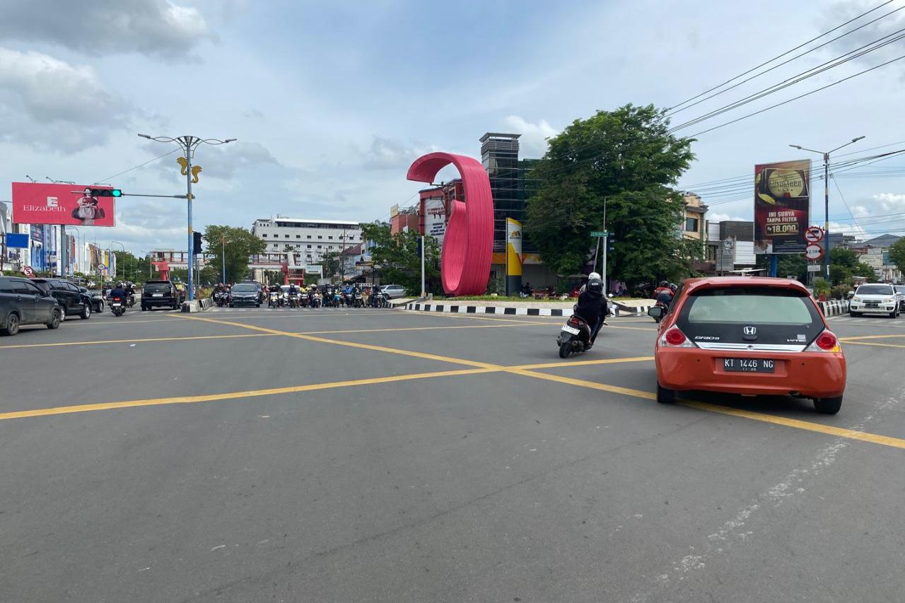 polemik_tugu_pesut_samarinda:_anggaran_rp_1,1_miliar_tak_sesuai_ekspektasi_masyarakat1_bd3d9770-aed6-4942-a002-1eabc2556b05.jpeg